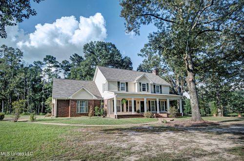 402 Springwood Cir, Terry, MS, 39170-9721 | Card Image