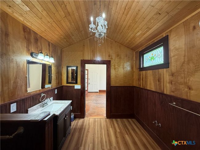 184 3 Rd St, House other with 3 bedrooms, 2 bathrooms and null parking in Maxwell TX | Image 10
