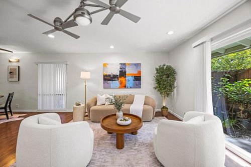 5641 Chestnut Cmn, Fremont, CA, 94538-2439 | Card Image
