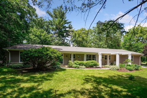 3918 Willmatt Hl, Minnetonka, MN, 55305-5142 | Card Image
