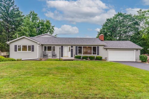 214 Millard Ave, Fox River Grove, IL, 60021-1438 | Card Image