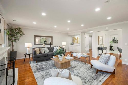 apt-6-480 Lassen St, Los Altos, CA, 94022-3987 | Card Image