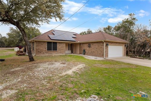 1 Coveview Dr, Belton, TX, 76513-6356 | Card Image