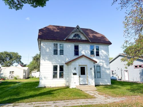 808 1st Ave S, Wheaton, MN, 56296-1717 | Card Image