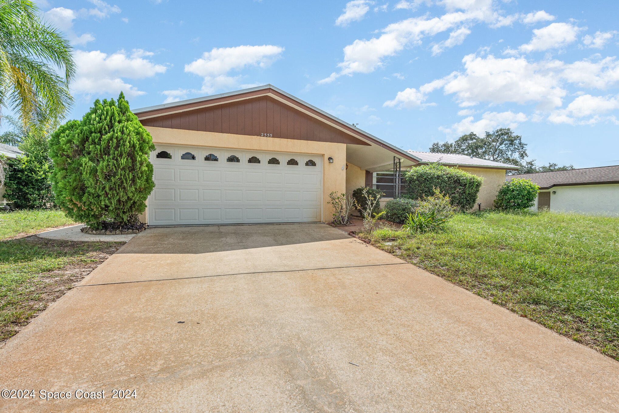 Chesterfield Ct, Titusville, FL 32780
