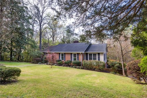 102 Cherokee Rd, Clemson, SC, 29631-1804 | Card Image