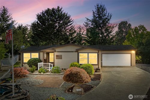 16-15520 122nd Avenue Ct E, Puyallup, WA, 98374-9675 | Card Image