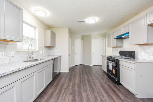 13138 Cherryglade Ct, Houston, TX, 77044-6542 | Card Image