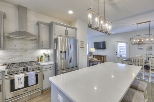 1904 3rd Ave N, Nashville, TN, 37208 | Card Image