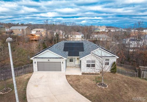 105 Iron Ct, Saint Robert, MO, 65584-9518 | Card Image