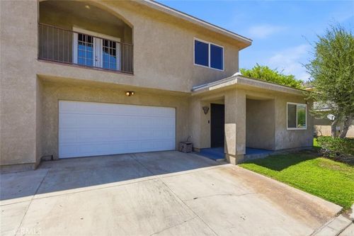33275 Campus Ln, Cathedral City, CA, 92234-4674 | Card Image