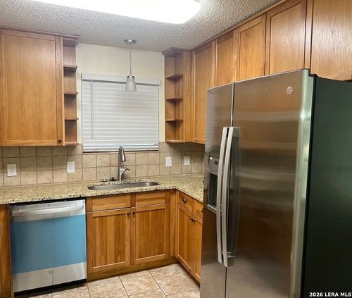 716 -718 Rosewood, Boerne, TX, 78006 | Card Image