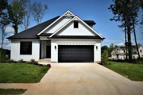 5032 Lakeside Ln Ne, Cleveland, TN, 37312-1703 | Card Image