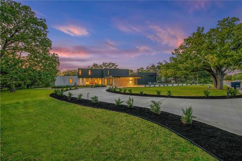 748 S Rosemary Drive, Bryan, TX, 77802 | Card Image