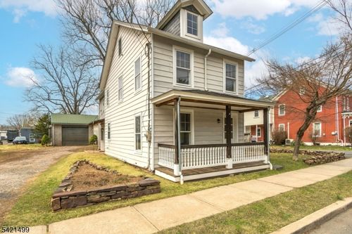 237 N Main St, Lambertville, NJ, 08530-1416 | Card Image