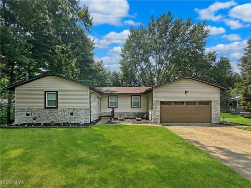 5834 Starview Dr, Clinton, OH, 44216-8632 | Card Image