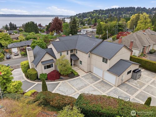 18124 Riviera Pl Sw, Normandy Park, WA, 98166-3856 | Card Image