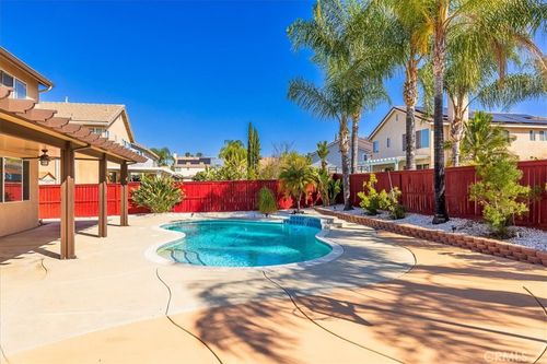 35604 Shadow Dr, Winchester, CA, 92596-9095 | Card Image