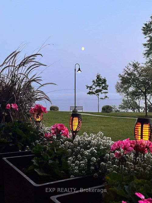 104-5250 Lakeshore Rd, Burlington, ON, L7L5L2 | Card Image