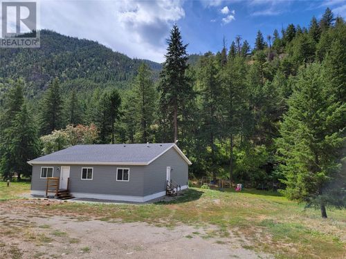1685 White Lake Rd, Kaleden, BC, V0H1K0 | Card Image