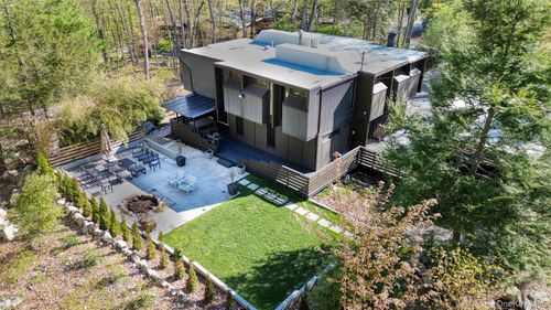 20 Fawn Hill Rd, Tuxedo Park, NY, 10987-3514 | Card Image