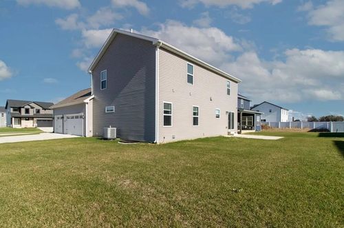 6101 Wrigley Dr, Bloomington, IL, 61705-5065 | Card Image