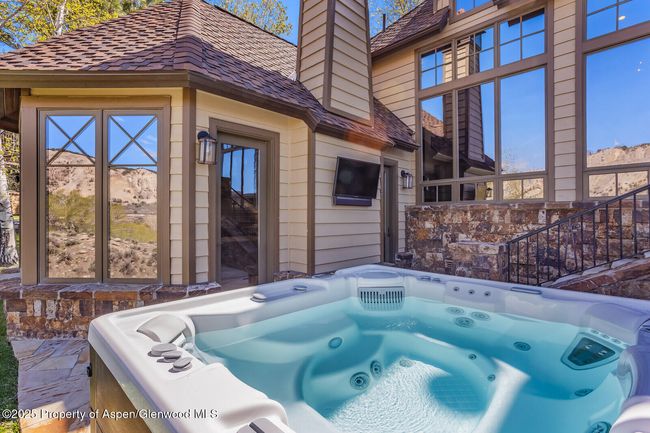 108 Midland Loop Rd, House other with 3 bedrooms, 4 bathrooms and null parking in Carbondale CO | Image 15