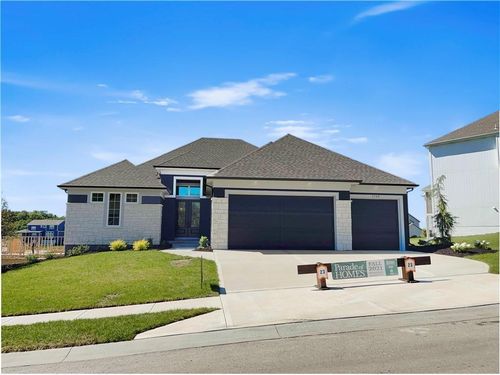 7003 N Polk Ave, Kansas City, MO, 64151-2668 | Card Image