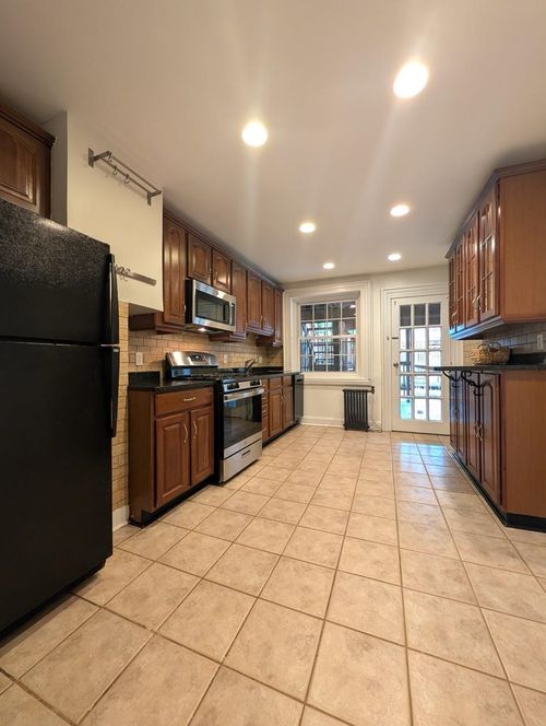 1-136 Mercer St, Jersey City, NJ, 07302-3402 | Card Image