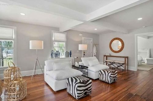 1-606 Carteret St, Beaufort, SC, 29902-5000 | Card Image