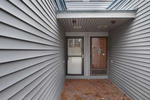 16-257 Weirs Blvd, Laconia, NH, 03246-1608 | Card Image