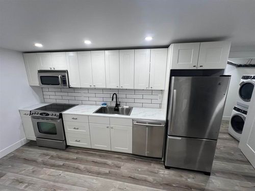 23007 Reid Ave, Maple Ridge, BC, V2X0C2 | Card Image