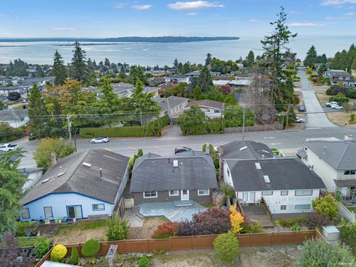 15555 Buena Vista Ave, White Rock, BC, V4B1Y9 | Card Image