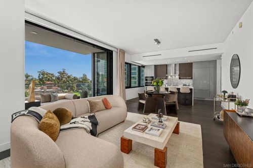 601-2604 5th Ave, San Diego, CA, 92101-6915 | Card Image