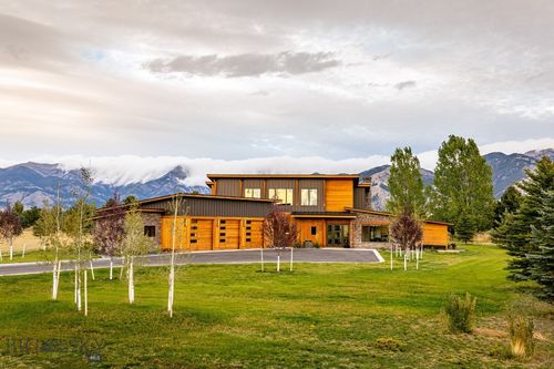 989 Bridger Lake Dr, Bozeman, MT, 59718-8184 | Card Image