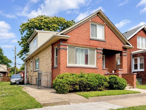 8028 S Ada Street, Chicago, IL, 60620 | Card Image