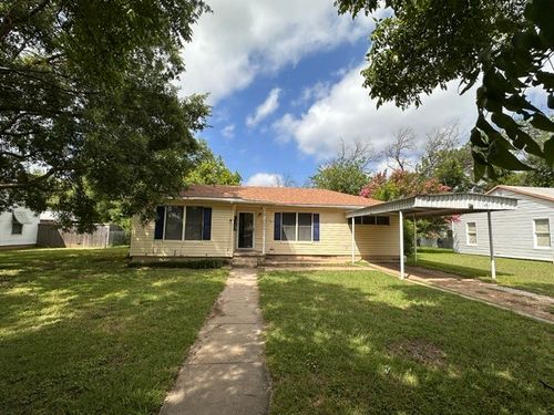 2609 Belmeade St, Brownwood, TX, 76801-5738 | Card Image