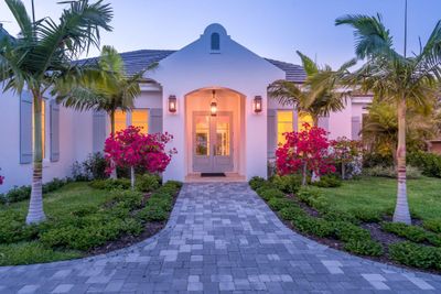 18 Sea Horse Lane, House other with 4 bedrooms, 4 bathrooms and null parking in Vero Beach FL | Image 2