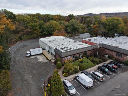 750 W Nyack Rd, West Nyack, NY, 10994-1939 | Card Image