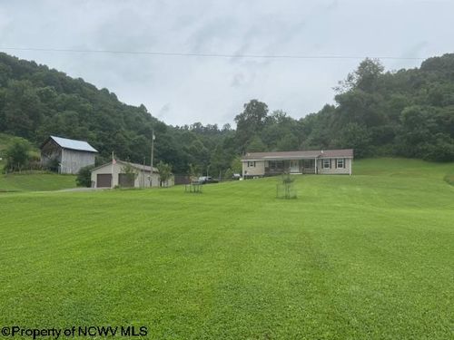 1683 Range Rd, Wadestown, WV, 26590-8966 | Card Image