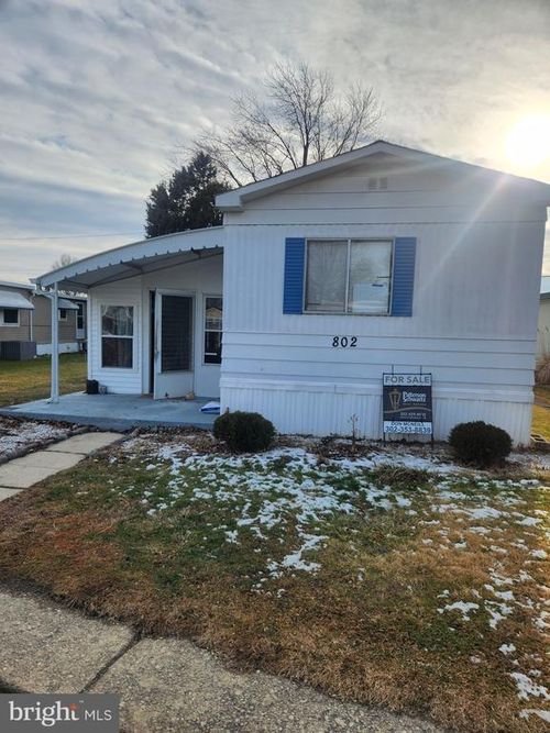 802 9th Avenue, WILMINGTON, DE, 19808 | Card Image