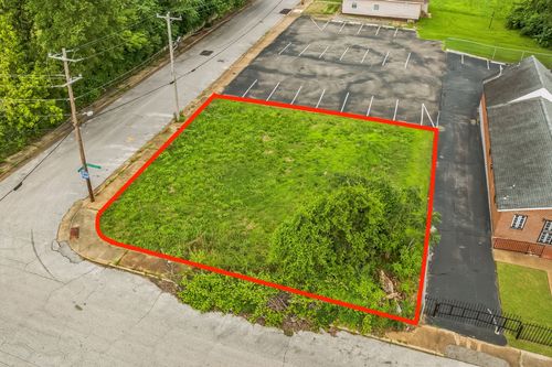 145 Fields Ave, Memphis, TN, 38109-1651 | Card Image