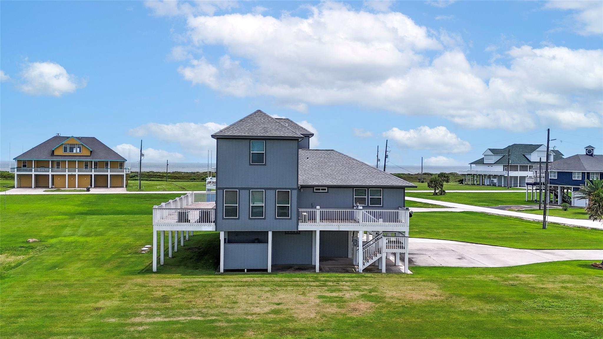 Residential in Crystal Beach 4