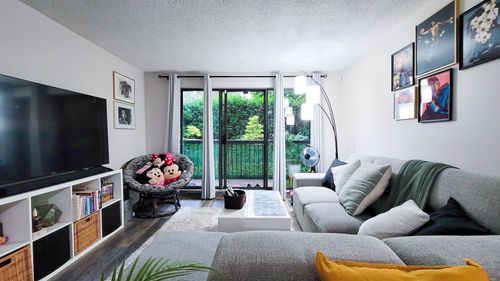 {{alt}} | Card Image