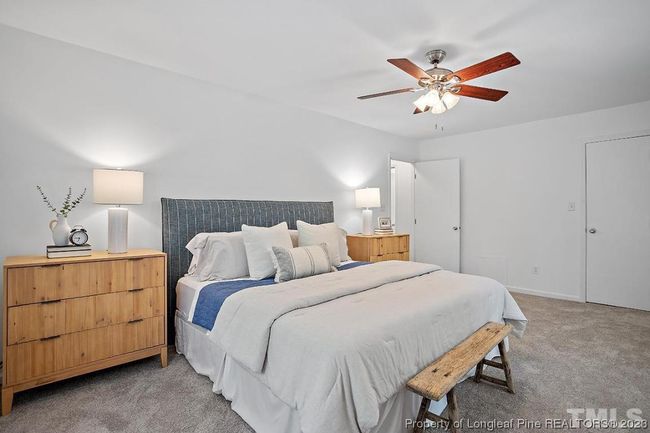 Master Bedroom | Image 19