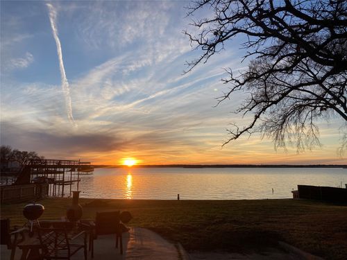 135 Island Park Dr, Gun Barrel City, TX, 75156-4287 | Card Image
