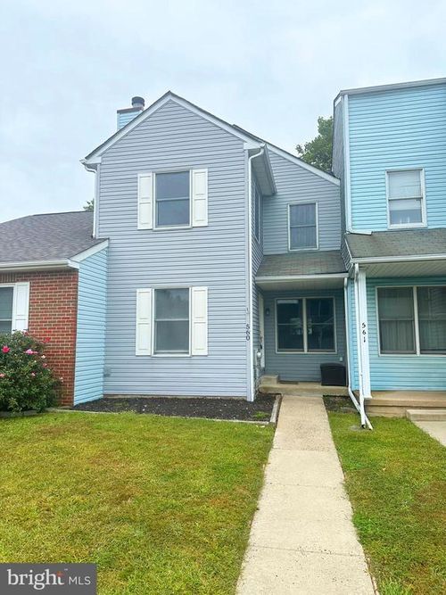 560 Trinity Ct, BENSALEM, PA, 19020-8213 | Card Image