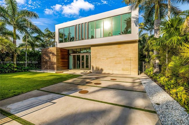 250 Ocean Blvd, House other with 8 bedrooms, 10 bathrooms and null parking in Golden Beach FL | Image 4