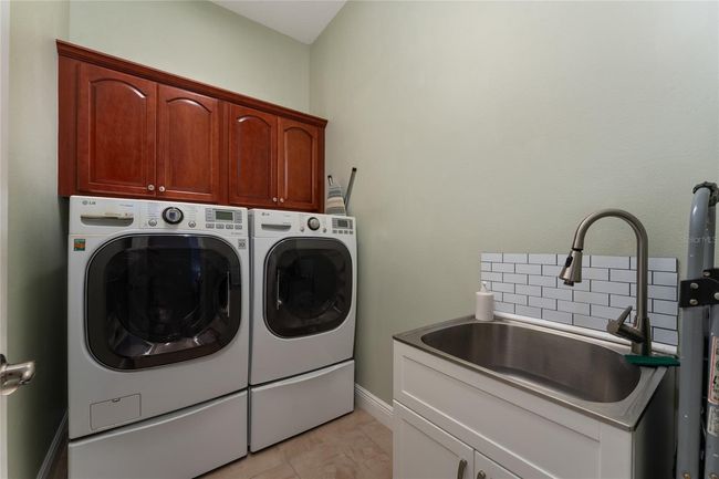 2540 Swoop Cir, House other with 5 bedrooms, 3 bathrooms and null parking in KISSIMMEE FL | Image 24