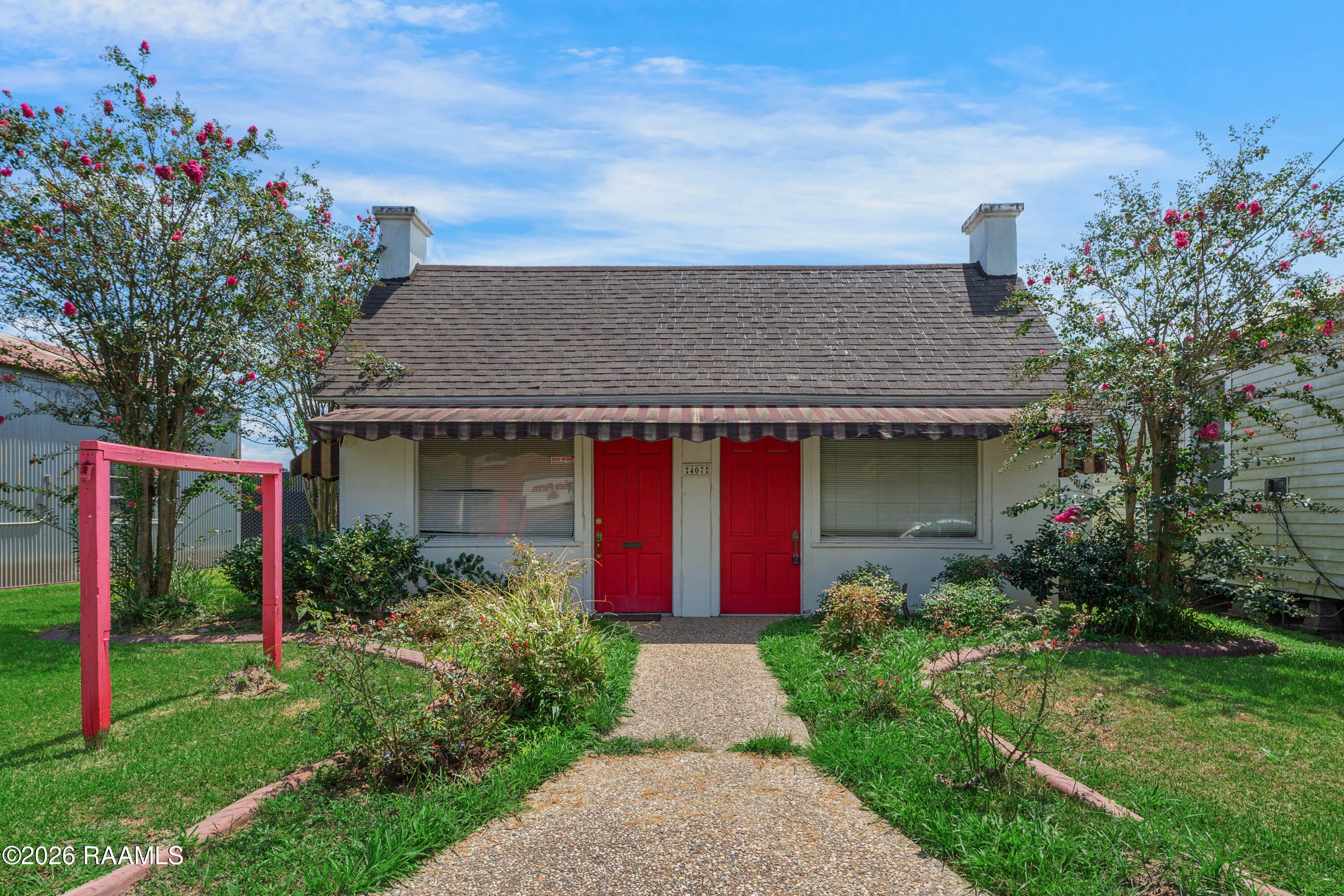 407 S Main St, Saint Martinville, LA 70582